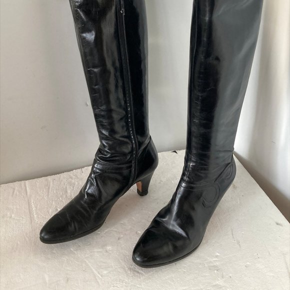 Salvadore Ferragamo 90's style boots - Picture 1 of 7